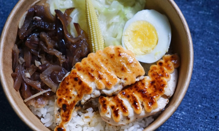 松山文創園區美食地圖：在地人帶路平價餐廳與隱藏版小吃