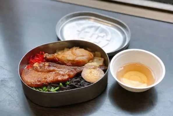 奮起湖便當創始店