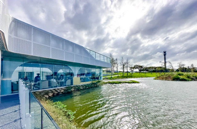 桃園湖景咖啡廳