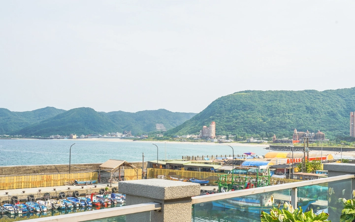 龜吼漁港咖啡廳