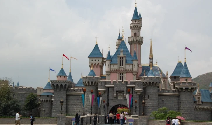 香港迪士尼三歲以下可以玩什麼