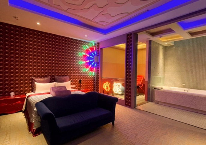 台北主題汽車旅館推薦｜情侶約會、生日驚喜首選，5間特色房型與訂房技巧全攻略