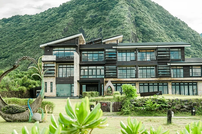 聽海休閒民宿：花蓮海景住宿完整攻略，特色房型與行程規劃