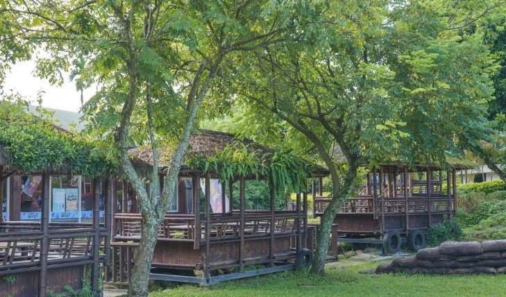 海盜村附近景點