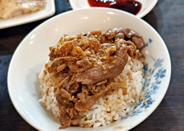 珍品餐飲坊完整指南：地址、菜單、預約技巧與必點菜推薦