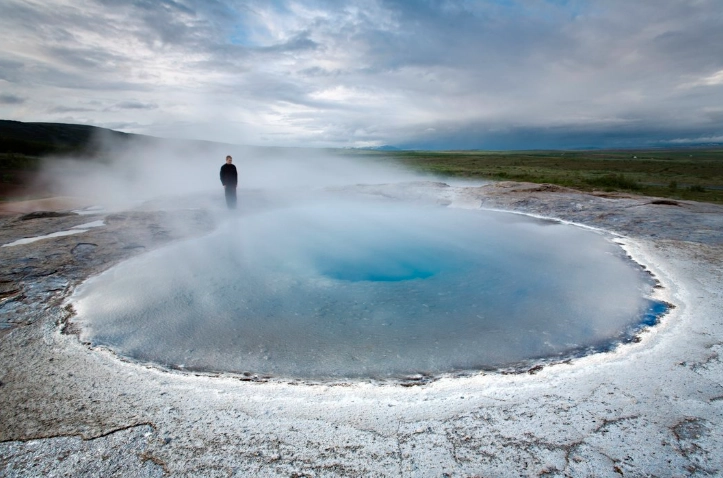 冰島黃金圈終極指南：景點、行程、交通實用攻略